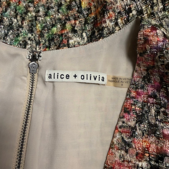 Alice + Olivia Varita Fit & Flare Metallic Dress Side CutOut Size 8 - Picture 9 of 13